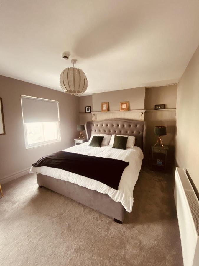 3 Bedroom Luxury Apartment Main Street Cashel  Exteriér fotografie