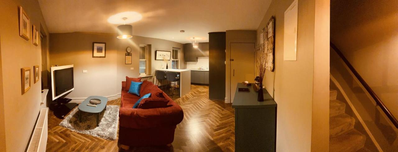 3 Bedroom Luxury Apartment Main Street Cashel  Exteriér fotografie