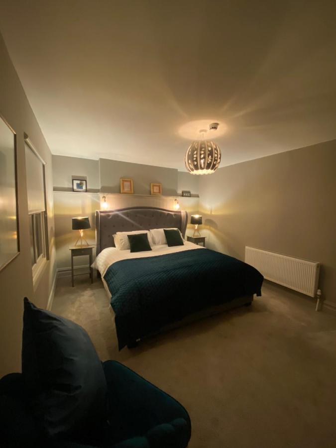 3 Bedroom Luxury Apartment Main Street Cashel  Exteriér fotografie